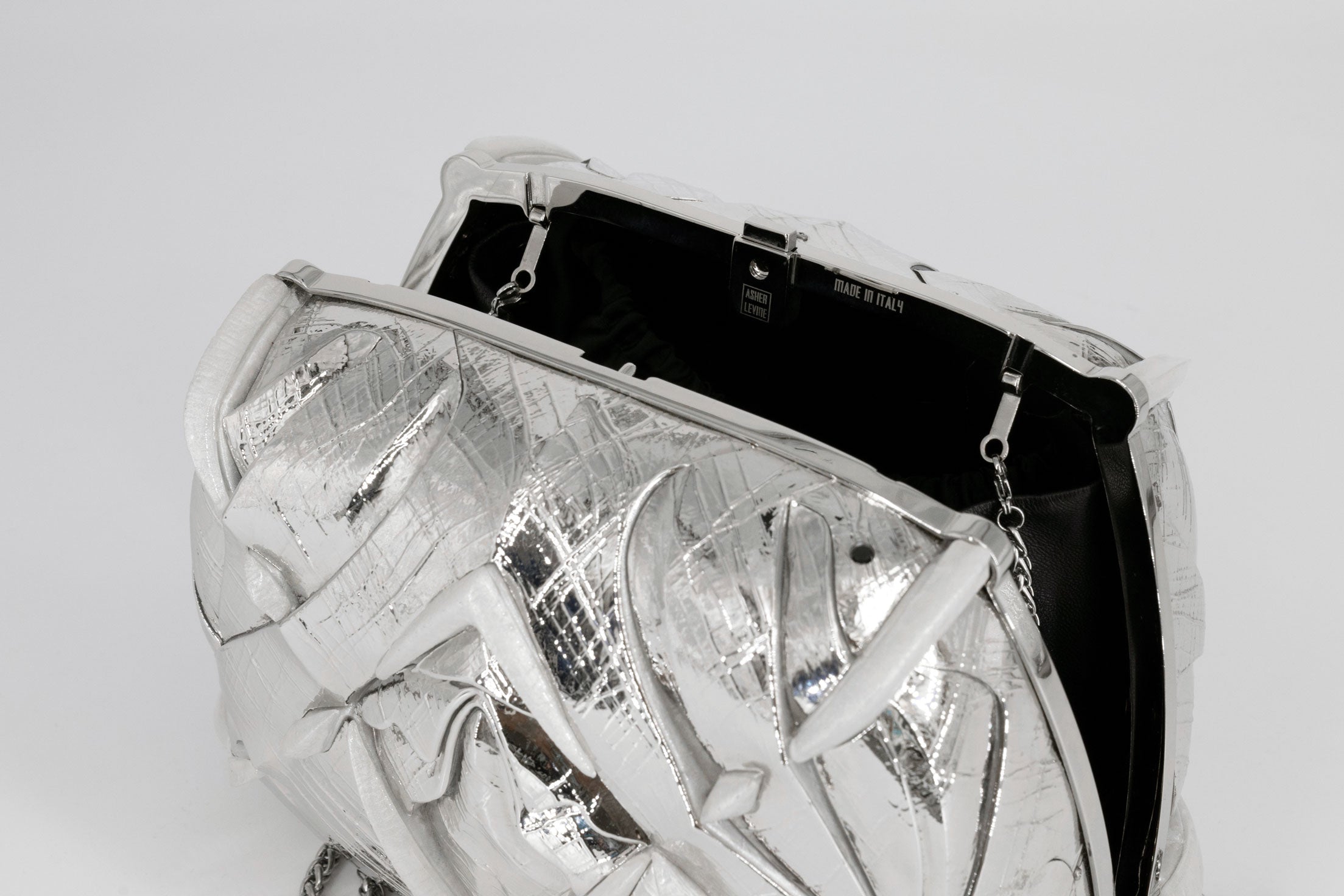 Load image into Gallery viewer, Terrelli Clutch