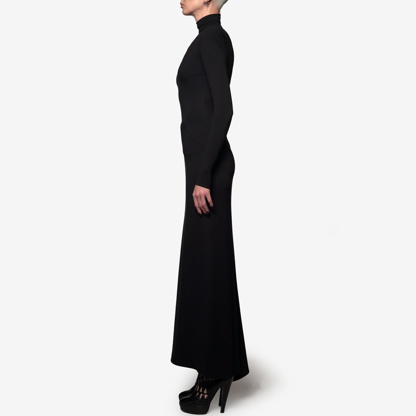 Tetra Gown