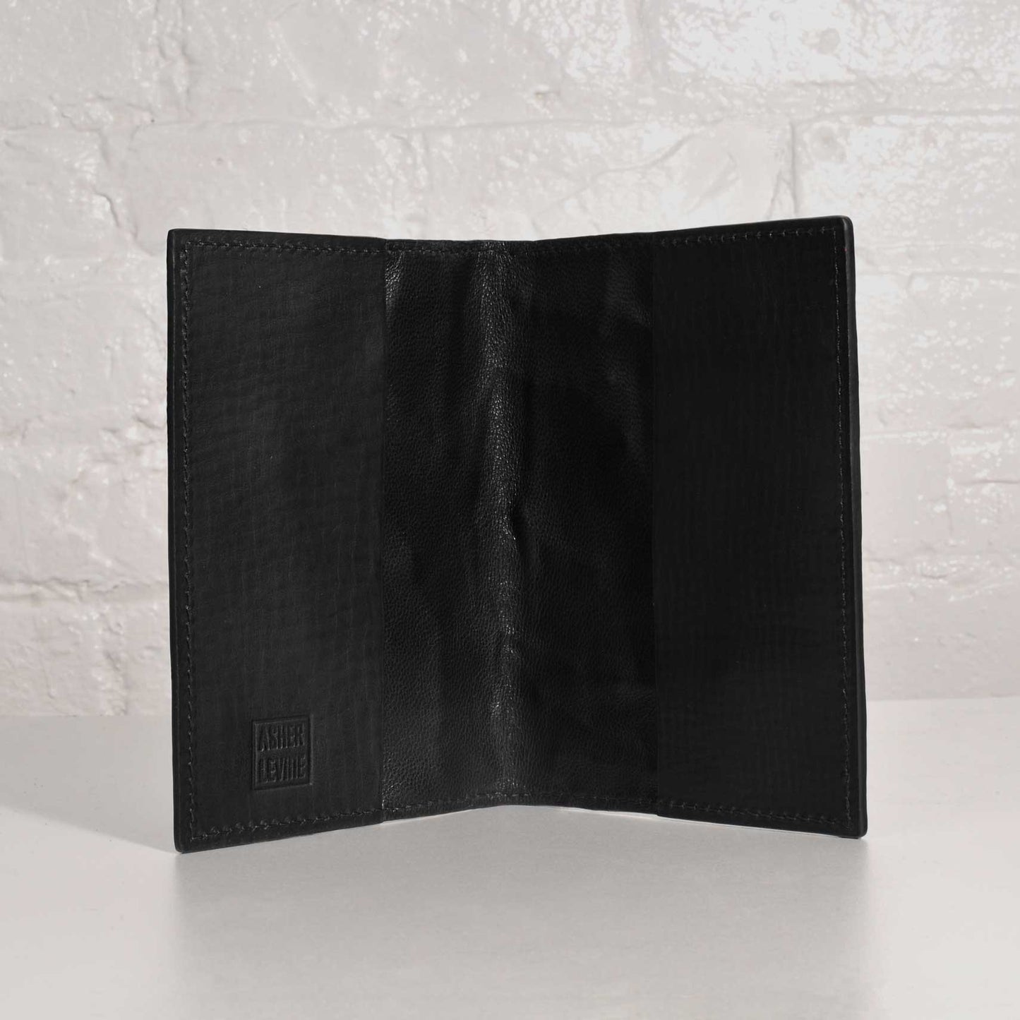Muscle Leather Passport Holder